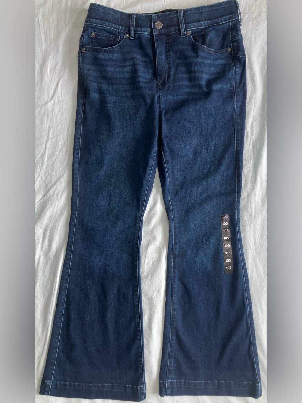 Torrid Bombshell Flare Super Soft Jeans - Size 10 Short 29” Inseam New Moon NWT